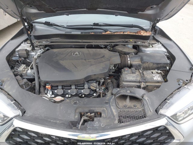 44606864 :رقم المزاد ، 19UUB3F50JA001761 vin ، 2018 Acura Tlx Tech Pkg مزاد بيع