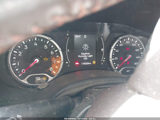 2015 JEEP RENEGADE ZACCJBBT6FPB28257 Photo 6