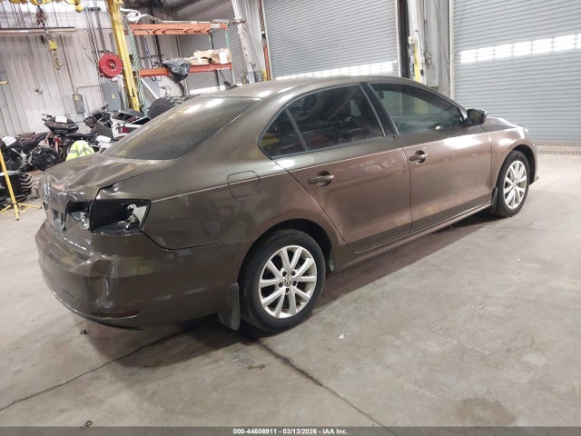 2015 Volkswagen Jetta 1.8t Se მანქანა იყიდება აუქციონზე, vin: 3VWD07AJXFM220749, აუქციონის ნომერი: 44606911