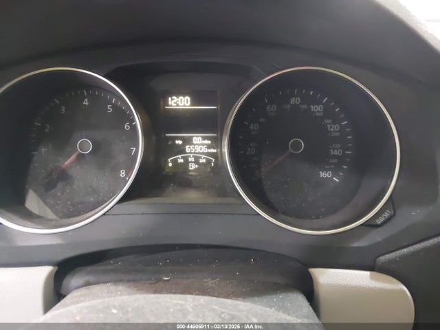 2015 Volkswagen Jetta 1.8t Se მანქანა იყიდება აუქციონზე, vin: 3VWD07AJXFM220749, აუქციონის ნომერი: 44606911