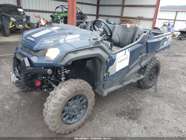 1HFVE04P5P4700345 Honda Sxs1000 M3