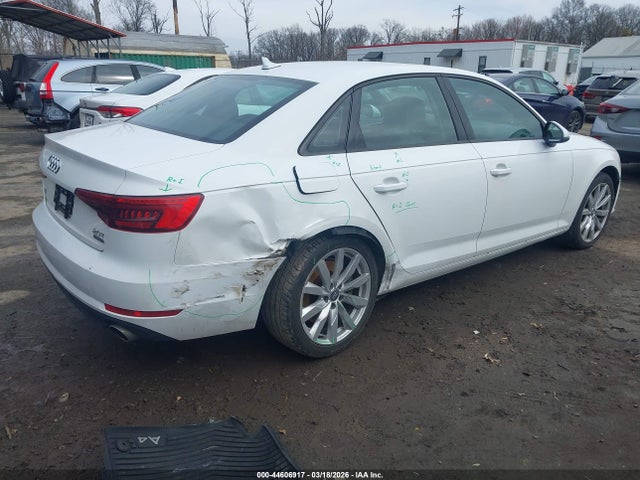 2017 AUDI A4 WAUANAF40HN022646 Photo 3