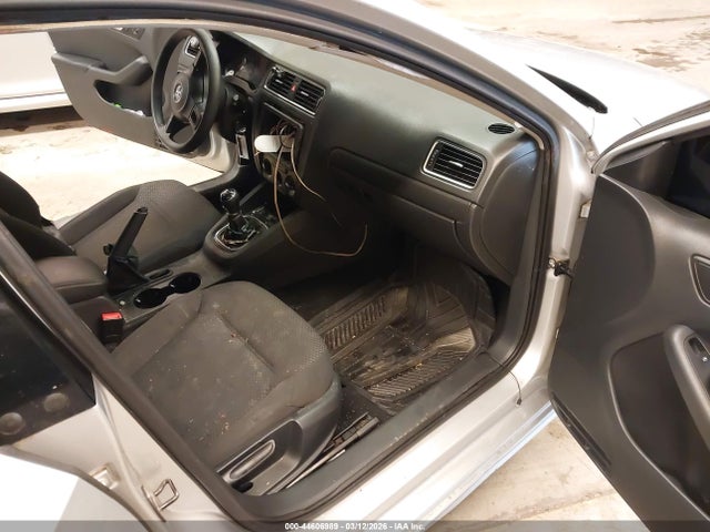 Продажа на аукционе авто 2014 Volkswagen Jetta 2.0l S, vin: 3VW1K7AJ7EM410049, номер лота: 44606989