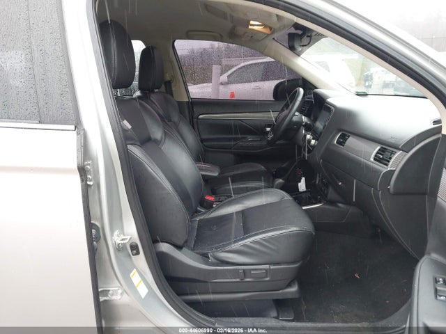 Продаж на аукціоні авто 2020 Mitsubishi Outlander Sel 2.4, vin: JA4AD3A32LZ038634, номер лоту: 44606990