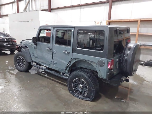 44606998 :رقم المزاد ، 1C4BJWDG3EL198191 vin ، 2014 Jeep Wrangler Unlimited Sport مزاد بيع