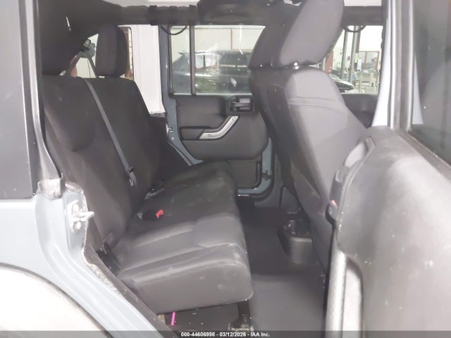 44606998 :رقم المزاد ، 1C4BJWDG3EL198191 vin ، 2014 Jeep Wrangler Unlimited Sport مزاد بيع