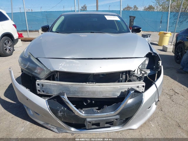 1N4AA6AP9JC375021 Nissan Maxima 3.5 Sv