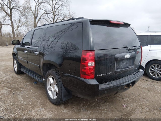 2008 CHEVROLET SUBURBAN 1500 3GNFK16308G306254 Photo 2