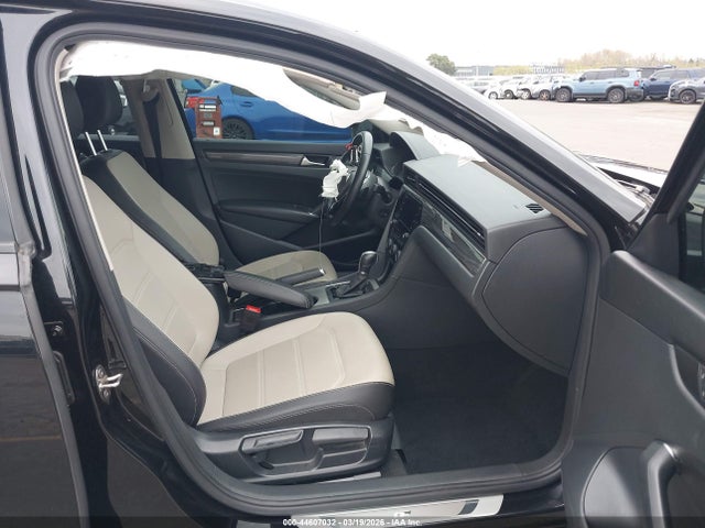 44607032 :رقم المزاد ، 1VWMA7A37LC008385 vin ، 2020 Volkswagen Passat 2.0t R-line مزاد بيع
