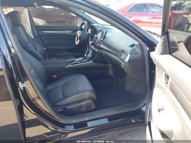 1HGCV1F35MA004746 Honda Accord Sport