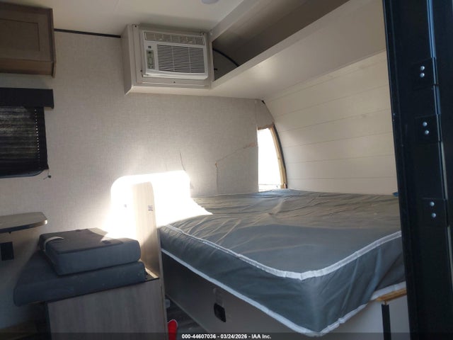 Продажа на аукционе авто 2025 Jayco Other, vin: 1UJBC0AJXS7Z50125, номер лота: 44607036