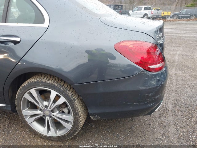 Продажа на аукционе авто 2015 Mercedes-benz C 300 4matic, vin: 55SWF4KB2FU080764, номер лота: 44607047