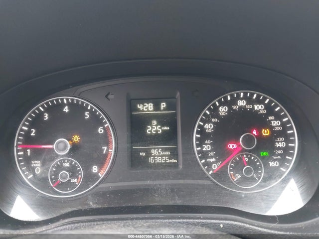 1VWAT7A37FC049617 Volkswagen Passat 1.8t Wolfsburg Edition