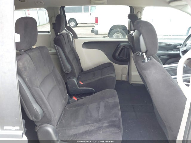2C4RDGCG1ER262135 Dodge Grand Caravan Sxt