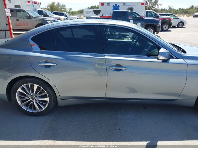 2018 Infiniti Q50 3.0t Luxe მანქანა იყიდება აუქციონზე, vin: JN1EV7AP9JM355404, აუქციონის ნომერი: 44607084