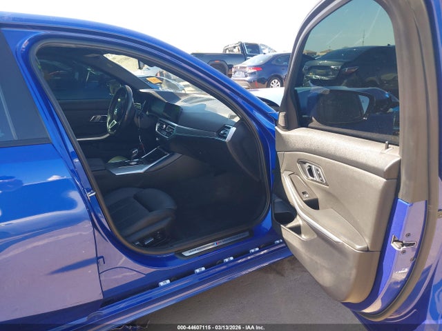 2019 Bmw 330i მანქანა იყიდება აუქციონზე, vin: WBA5R1C54KAJ99850, აუქციონის ნომერი: 44607115