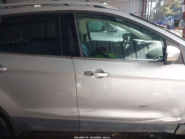 44607119 :رقم المزاد ، 1FMCU0J98DUB15406 vin ، 2013 Ford Escape Titanium مزاد بيع