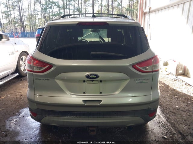44607119 :رقم المزاد ، 1FMCU0J98DUB15406 vin ، 2013 Ford Escape Titanium مزاد بيع