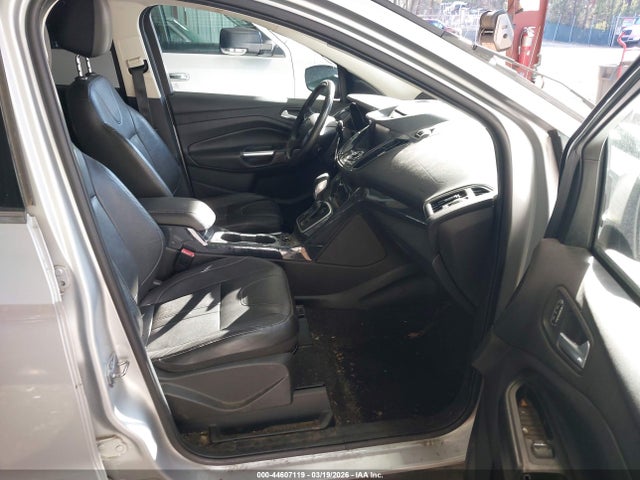 44607119 :رقم المزاد ، 1FMCU0J98DUB15406 vin ، 2013 Ford Escape Titanium مزاد بيع