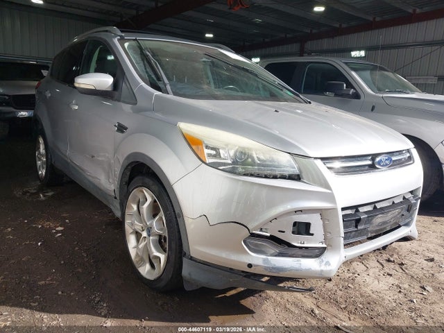44607119 :رقم المزاد ، 1FMCU0J98DUB15406 vin ، 2013 Ford Escape Titanium مزاد بيع
