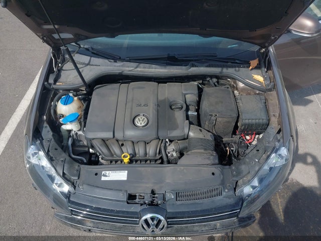 3VWPP7AJXEM627817 Volkswagen Jetta Sportwagen 2.5l Se