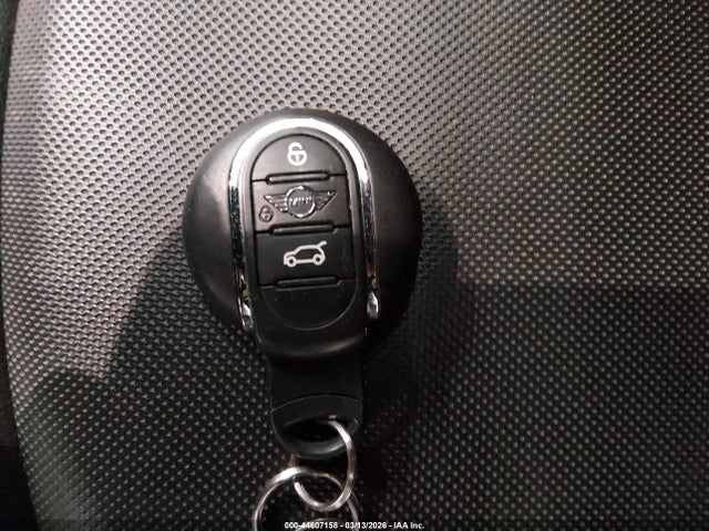44607158 :رقم المزاد ، WMWXU1C53H2E17564 vin ، 2017 Mini Hardtop Cooper مزاد بيع