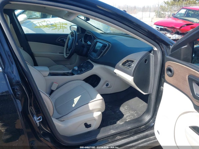 Aukcja sprzedaży 2015 Chrysler 200 C, vin: 1C3CCCEG2FN512824, numer aukcji: 44607180