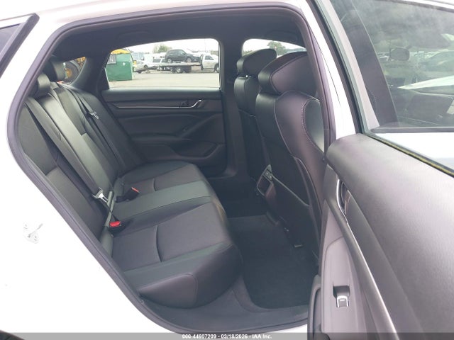 1HGCV1F33MA087559 Honda Accord Sport