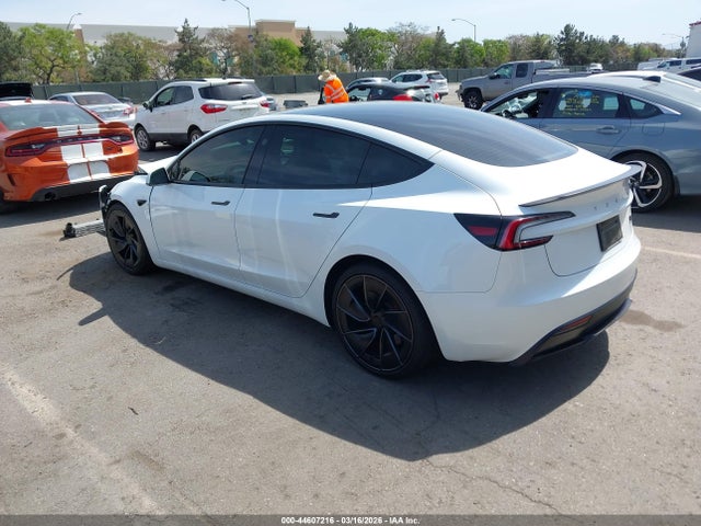 2025 TESLA MODEL 3 5YJ3E1ET7SF084815 Photo 2