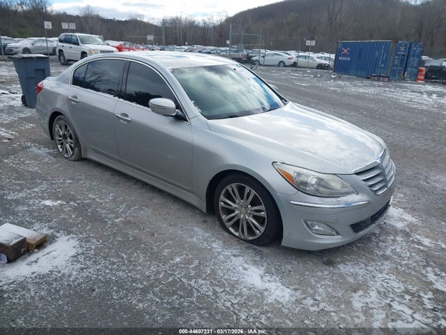 2013 HYUNDAI GENESIS KMHGC4DD9DU231273
