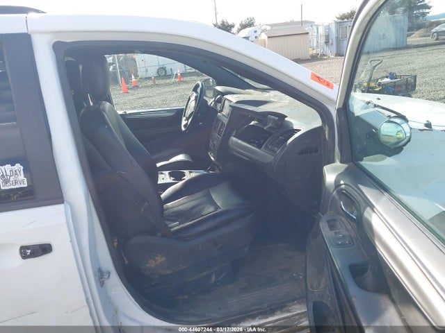 Auction sale of the 2019 Dodge Grand Caravan Gt, vin: 2C4RDGEG6KR671398, lot number: 44607244