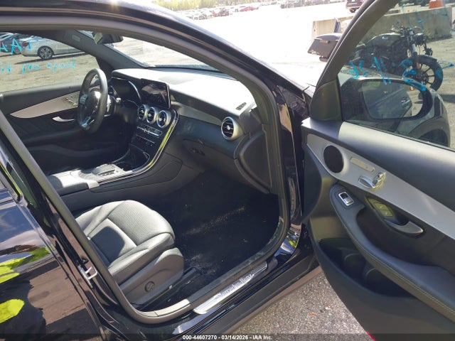2022 MERCEDES-BENZ GLC 300 W1N0G8DB1NV338094 Photo 4
