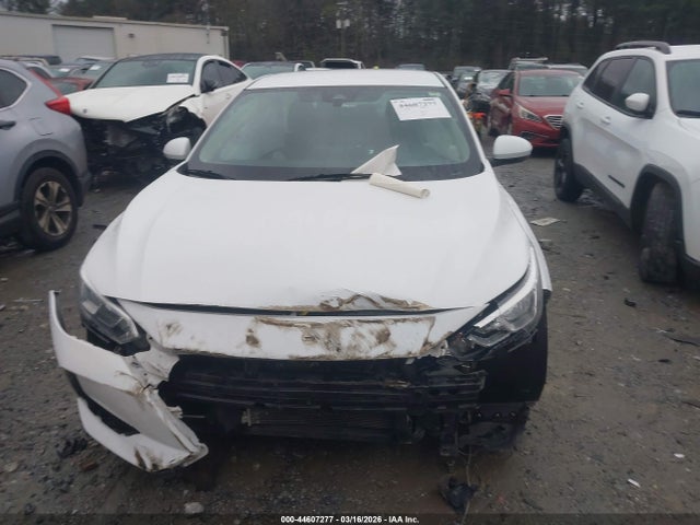 44607277 :رقم المزاد ، 3N1AB8CV5NY225311 vin ، 2022 Nissan Sentra Sv Xtronic Cvt مزاد بيع