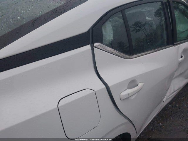 44607277 :رقم المزاد ، 3N1AB8CV5NY225311 vin ، 2022 Nissan Sentra Sv Xtronic Cvt مزاد بيع