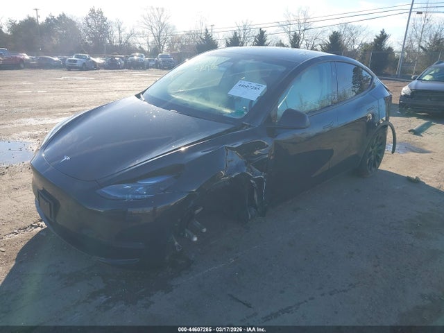 7SAYGDEE5RA311111 Tesla Model Y Long Range Dual Motor All-wheel Drive