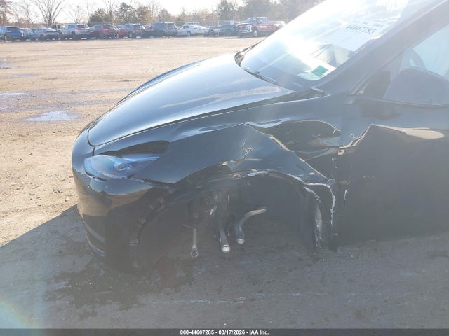 7SAYGDEE5RA311111 Tesla Model Y Long Range Dual Motor All-wheel Drive