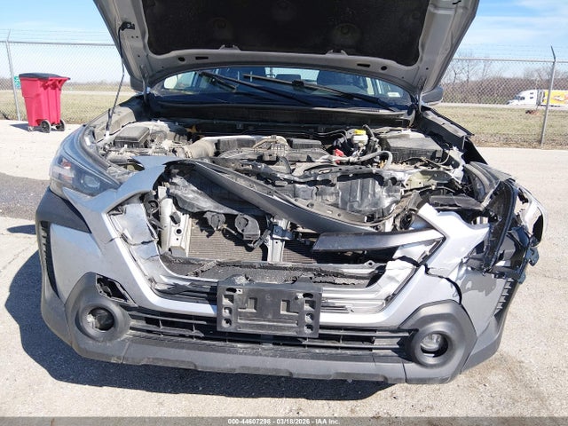 44607298 :رقم المزاد ، 4S4BTAAC4P3164998 vin ، 2023 Subaru Outback مزاد بيع