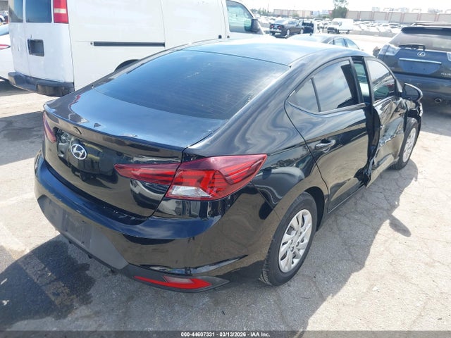 Hyundai ELANTRA SE 2019 KMHD74LFXKU782593 Image 4