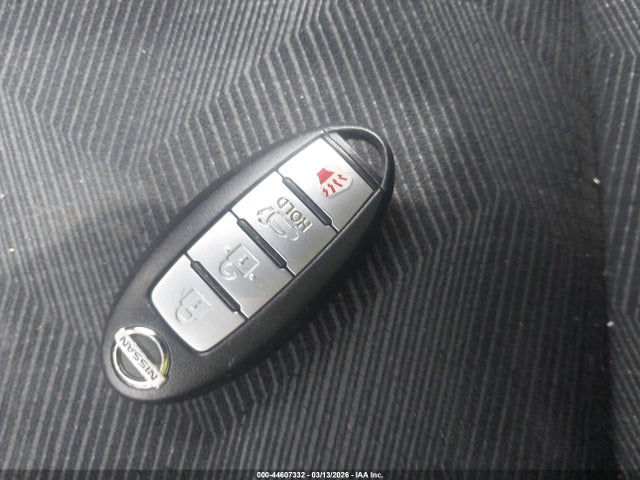 JN8AT2MV1GW137067 Nissan ROGUE SV