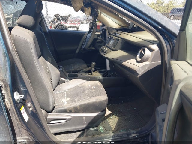 2T3ZFREV0HW374260 Toyota RAV4 LE