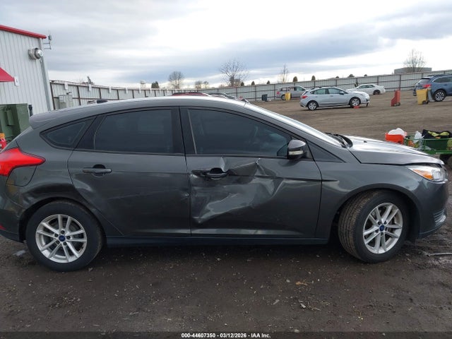 Ford FOCUS SE 2015 1FADP3K21FL342129 Image 13