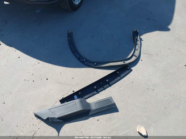 44607358 :رقم المزاد ، 1V2HR2CA6RC538429 vin ، 2024 Volkswagen Atlas 2.0t Se W/technology مزاد بيع