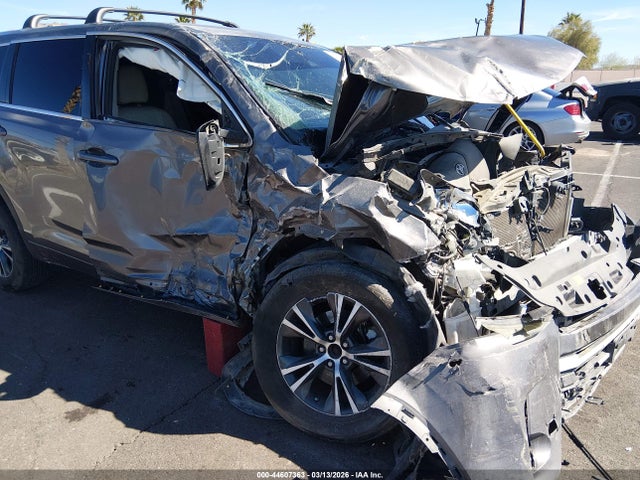 5TDBZRFH9JS808667 Toyota Highlander Le Plus