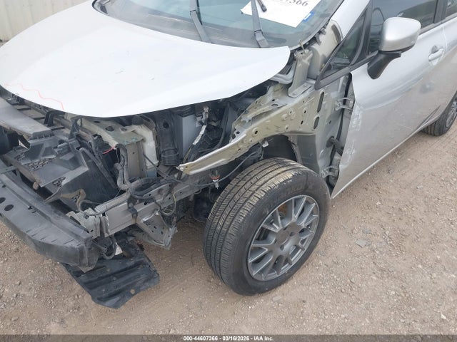 2018 NISSAN VERSA NOTE 3N1CE2CP0JL353235 Photo 5