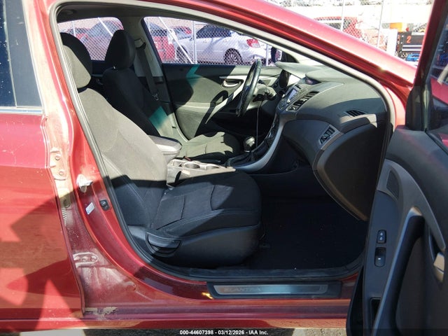 Продажа на аукционе авто 2016 Hyundai Elantra Value Edition, vin: 5NPDH4AE0GH766190, номер лота: 44607398