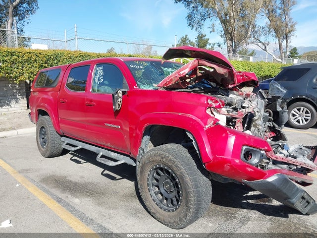 44607412 :رقم المزاد ، 3TMAZ5CN4JM076057 vin ، 2018 Toyota Tacoma Sr5 V6 مزاد بيع