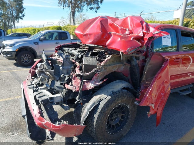 44607412 :رقم المزاد ، 3TMAZ5CN4JM076057 vin ، 2018 Toyota Tacoma Sr5 V6 مزاد بيع