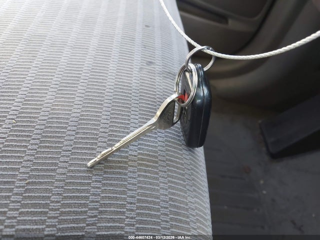 2005 TOYOTA CAMRY 4T1BE30K35U971776 Photo 10