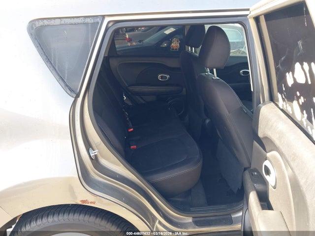 KIA Soul 2016 KNDJN2A24G7273641 Image 8