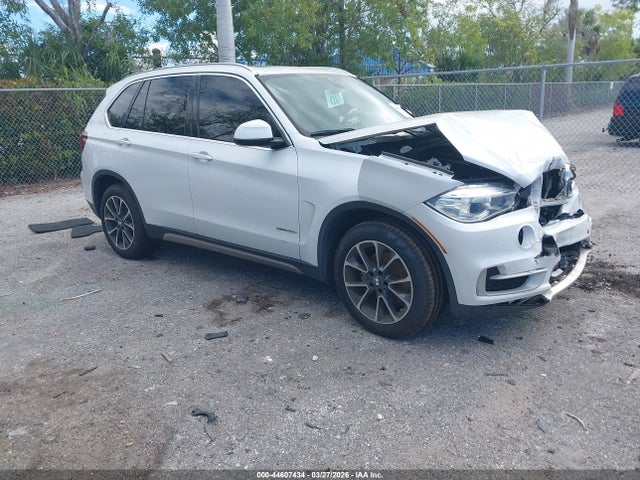 2018 BMW X5 5UXKR2C57J0Z17597